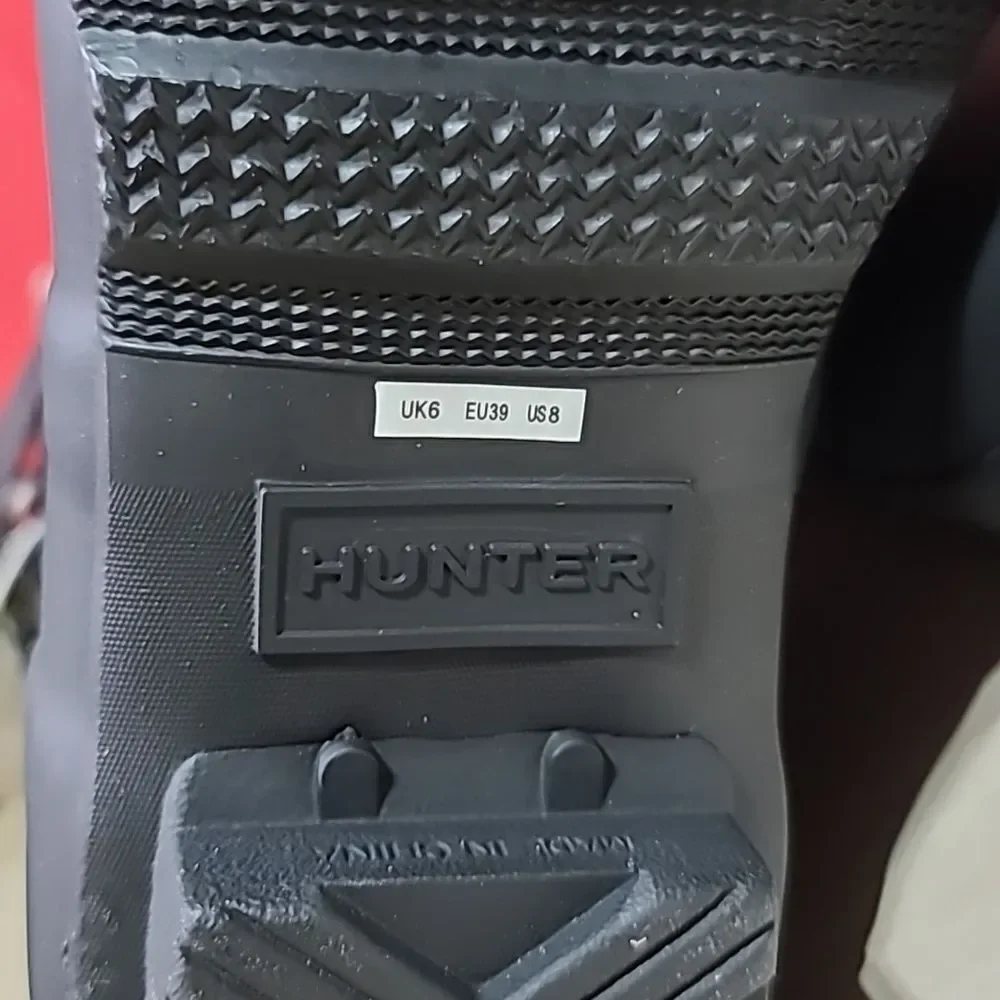 Hunter Original Short Multi Buckle Black Boots / US Women's 8 M NEW
